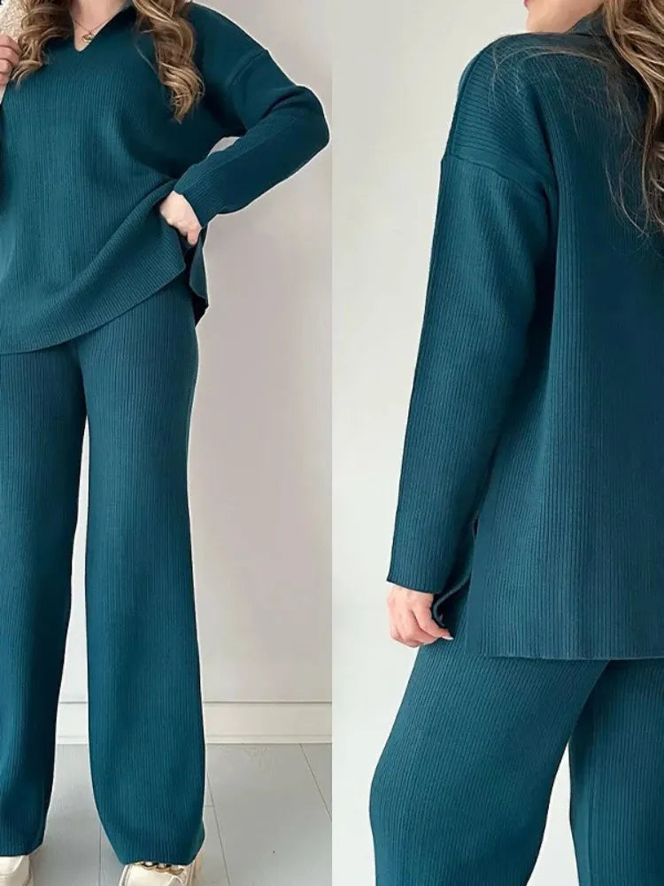 Conjunto de dos piezas de punto con abertura y cuello en V