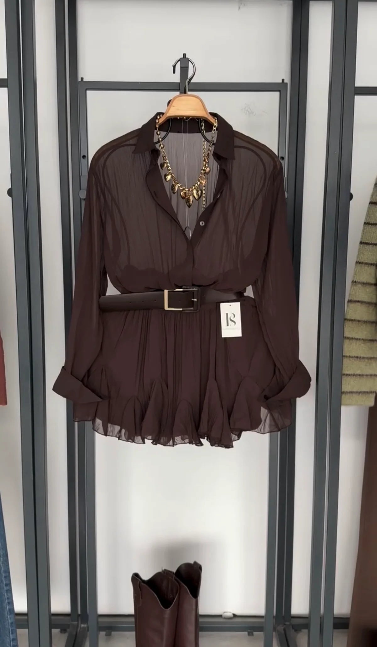 VESTIDO DE CAMPO-MONO