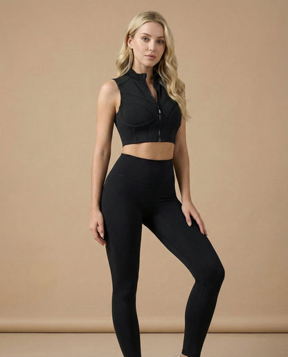 Top Crop con cuello alto y cierre